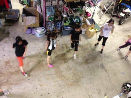 ダンス練習中